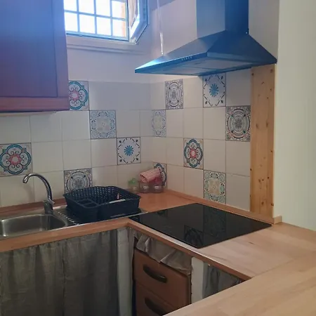 Semesterbostad Deli *